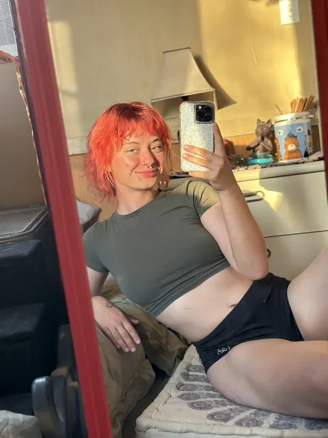Skinny Redhead Flashes Her Big Ass in Shorts Selfie – photo 7 of 13