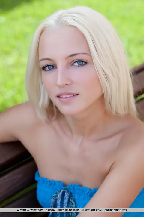 Alysha A: Tall European Blonde Spreads Her Shaved Pussy Outdoors – photo 1 of 18