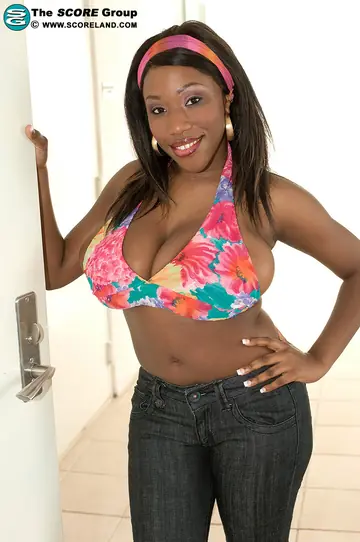 Busty Ebony MILF Strips Out of Her Jeans for Interracial Handjob