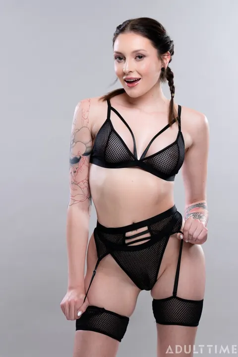 Trans Woman Joins Lesbian Threesome with Fingering and Licking – photo 10 of 15