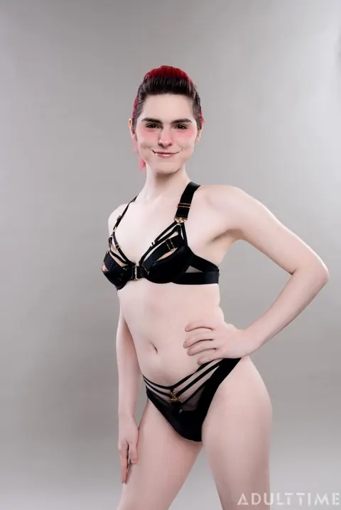 Trans Woman Joins Lesbian Threesome with Fingering and Licking – photo 6 of 15