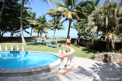 Kristina Milan: Curvy Latina MILF Oils Up Her Big Natural Tits by the Pool – photo 19 of 20