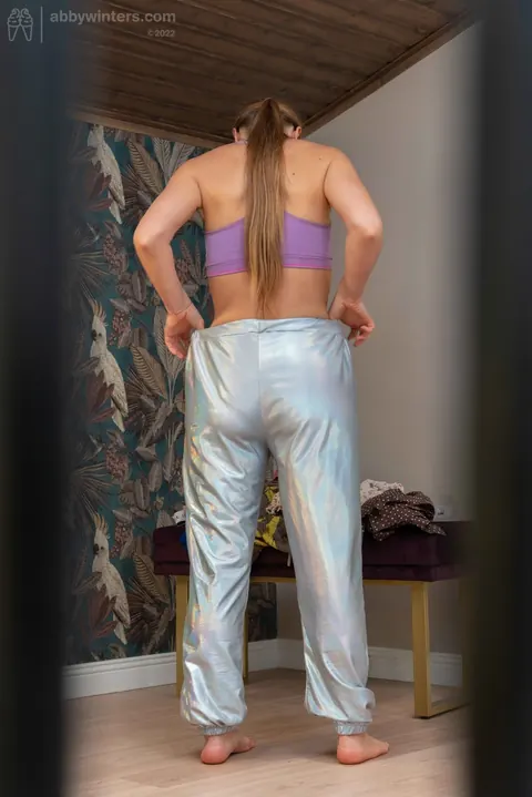 Hairy Australian Amateur Gets Dressed After Sex – photo 13 of 21