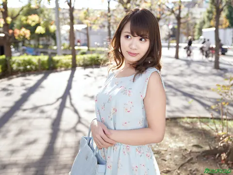 Mikuro Komori: Petite Japanese Brunette Has Group Sex with Three Men – photo 2 of 21
