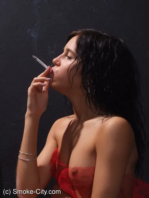 European Brunette Smokes a Cigarette While Nude – photo 9 of 16