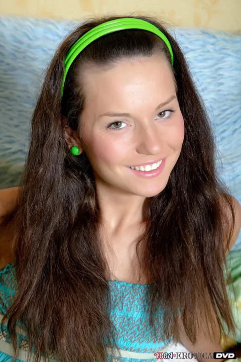 Nataly Gold: Tall Russian Brunette Takes Anal Doggy Style for a Creampie – photo 2 of 21