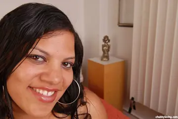 Curvy Mature Latina Spreads Her Pussy Wide
