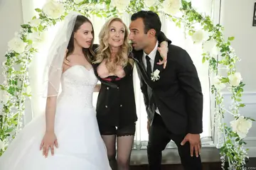 Nina Hartley – Busty Blonde MILF Bride Sucks and Fucks in a Wedding Threesome