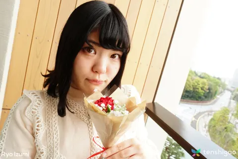 Japanese Brunette Holds a Bouquet in a Skirt – photo 13 of 15