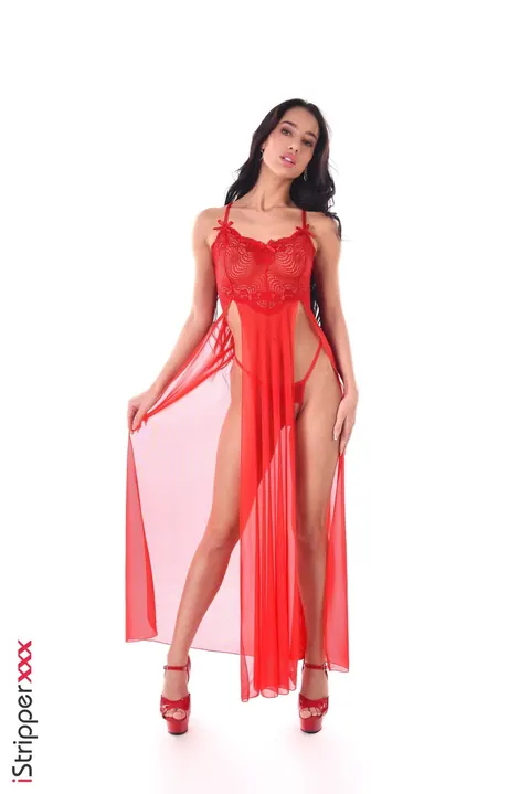 Kama Oxi: Slim Brunette in Lingerie Uses a Vibrator in Heels – photo 1 of 15