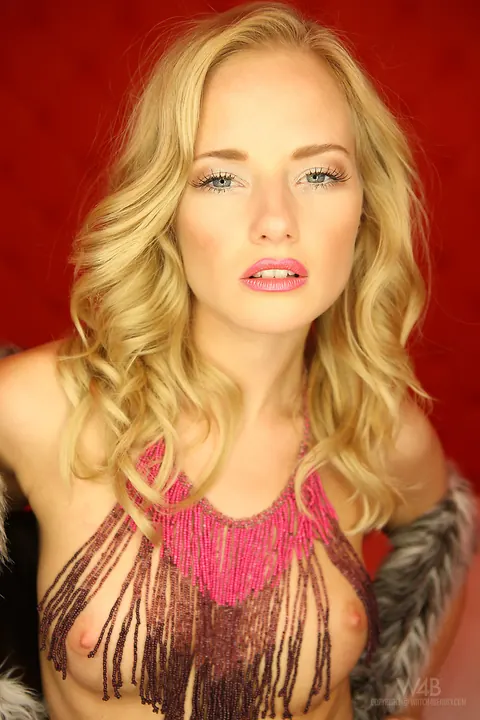 Blonde in Stockings Spreads Her Legs in Panties – photo 3 of 16