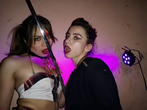 Trans Woman Kisses Partner in Lesbian Encounter – photo 8 of 15