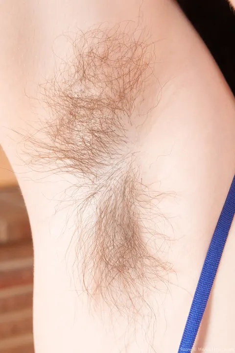 Raven Snow: Thick Brunette Pulls Panties Aside to Reveal Her Hairy Pussy – photo 3 of 21
