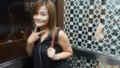 Thick Asian Redhead Gives a Blowjob in Her Skirt – photo 2 of 21