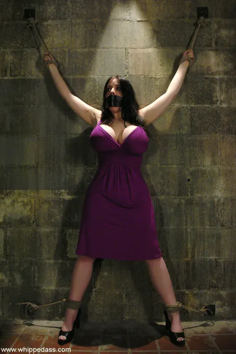Daphne Rosen: Curvy Brunette MILF Bound and Pleasured in Lesbian BDSM – photo 4 of 20