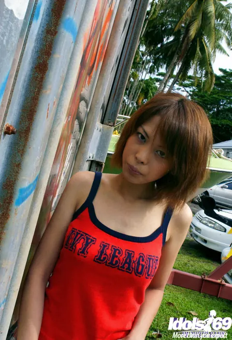Minami Aikawa: Tall Japanese Brunette Strips Out of Her Shorts in the Forest – photo 2 of 16