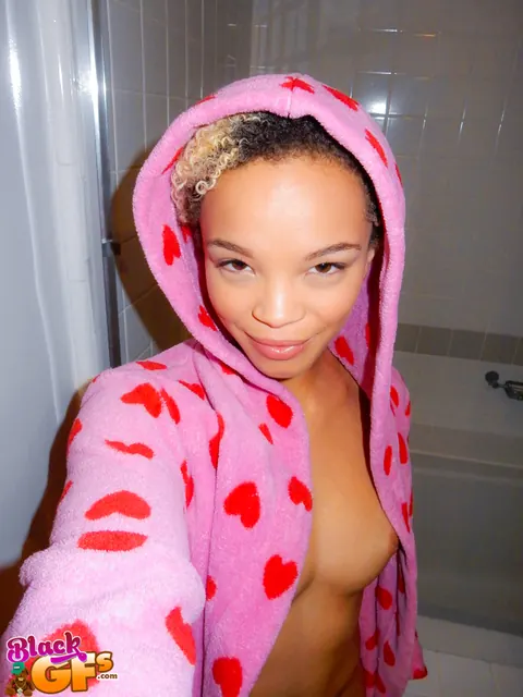 Ashley Luvbug: Ebony Brunette Shows Her Wet Pussy in the Bathroom – photo 6 of 16