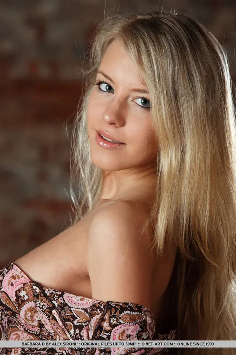 Blonde Babe with Big Tits Spreads Her Shaved Pussy – photo 1 of 18
