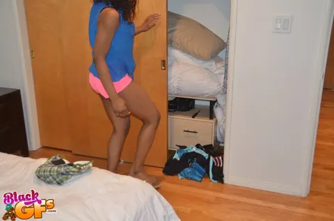Jamie Sullivan: Ebony Brunette Reveals Her Big Natural Tits from Lingerie and Shorts – photo 2 of 16