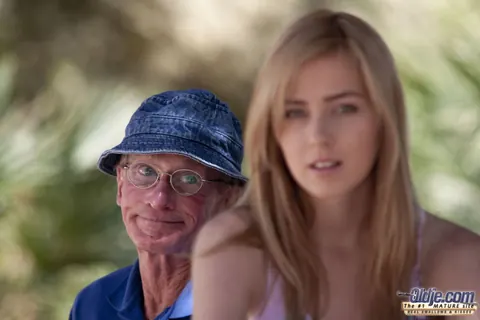 Abigaile Johnson: Skinny Blonde Sucks and Gets Fucked Anal Outdoors – photo 1 of 16