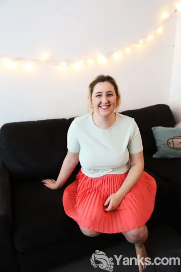 BBW with Big Natural Tits Strips and Shows Her Body