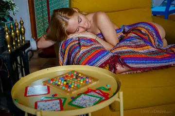 Kelly Collins – Busty Blonde Masturbates on the Sofa