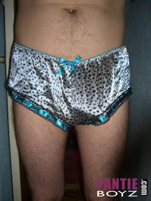 Trans Woman Slips Out of Her Panties – photo 15 of 15