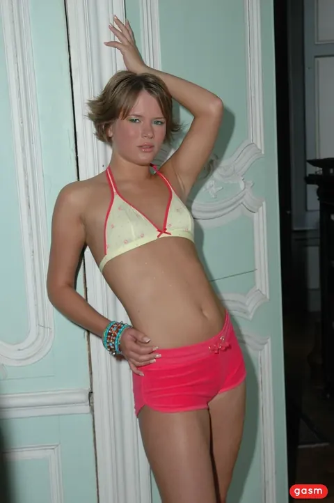 Claire Robbins: Redhead MILF Strips and Shows Her Small Natural Tits – photo 20 of 20