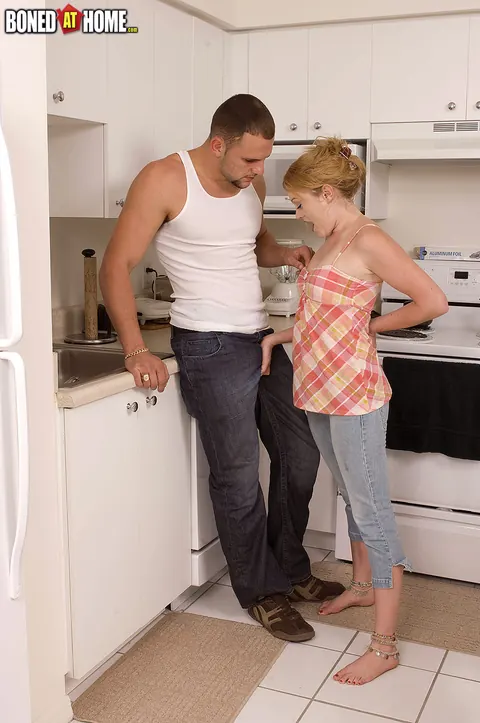 Tatum Bailey: Blonde with Small Natural Tits Gets Fucked on the Kitchen Counter – photo 2 of 17