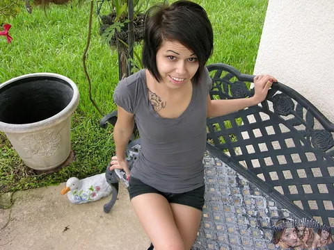 Bailey Paige: Petite Amateur Brunette Spreads Her Shaved Pussy in the Bathroom – photo 1 of 20