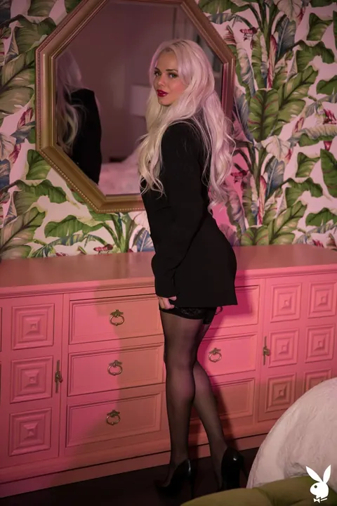 Elsa Jean: Blonde with Small Enhanced Tits Strips Off Her Lingerie and Spreads Her Pussy – photo 1 of 21