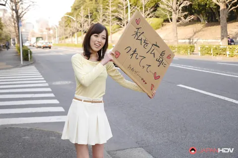 Shiori Yamate: Skinny Asian Brunette Sucks and Strokes Her Partner in a Car – photo 4 of 20