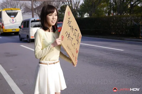 Shiori Yamate: Skinny Asian Brunette Sucks and Strokes Her Partner in a Car – photo 13 of 20