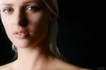 Vika Milena – Skinny Blonde Strips Nude and Spreads Her Pussy for the Camera