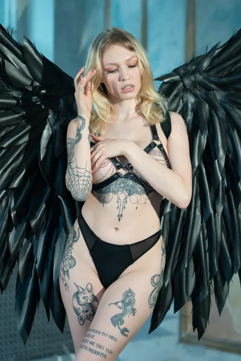 Blonde and Redhead with Big Tits Model Lingerie and Glasses – photo 2 of 21
