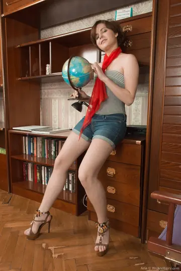 Short-Haired Amateur Pulls Her Panties Aside to Show Her Hairy Pussy