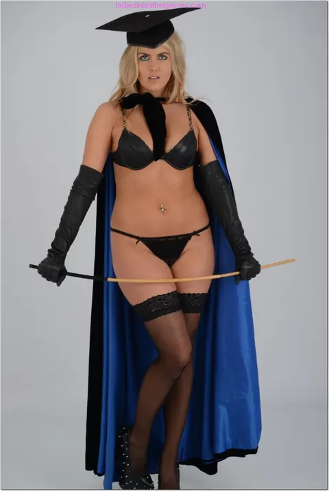 Blonde MILF in Lingerie and Stockings Poses with a Cane – photo 5 of 15