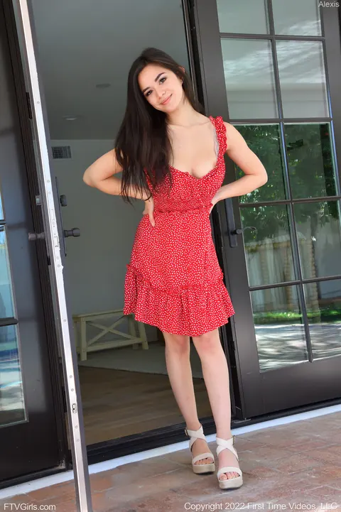 Petite MILF in High Heels Uses Anal Dildo by the Pool – photo 1 of 21