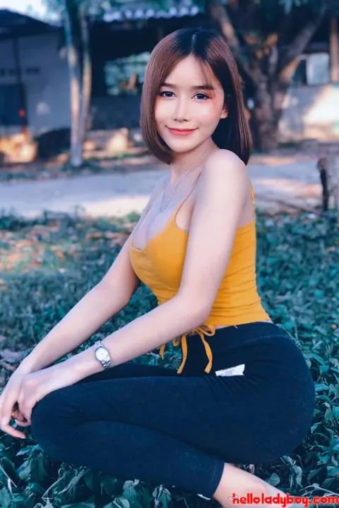Asian Trans Woman Poses in Outfits Before Stripping Nude – photo 7 of 20