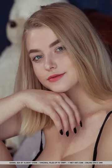 Daniel Sea – Blonde European Spreads Her Legs Wide