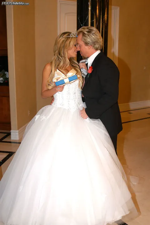 Kendall Brooks: Busty Blonde MILF Bride Undresses for Group Sex – photo 2 of 21