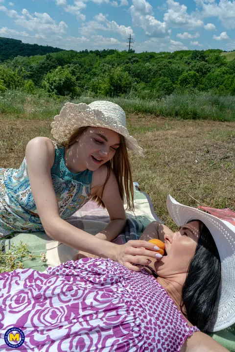 Amanda Clarke & Eva Black: Two Russian MILFs Lick Pussy and Ass Outdoors – photo 4 of 21
