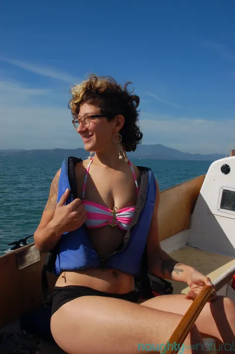Ava Solanas: Thick Brunette Lesbians with Big Tits Get Naked and Fuck on a Boat – photo 9 of 21