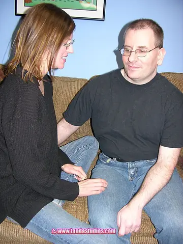 Slim MILF in Jeans and Glasses Gives a Blowjob in 69 and Takes a Cumshot