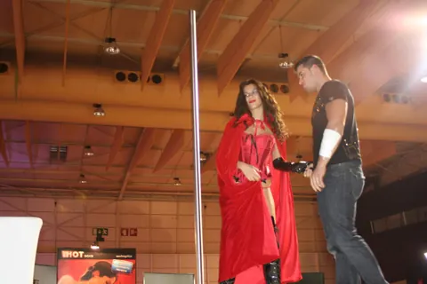 Jessica Blue: Latina Stripper in Leather and Boots Fucks After Her Show – photo 2 of 12