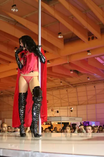 Jessica Blue – Latina Stripper in Leather and Boots Fucks After Her Show
