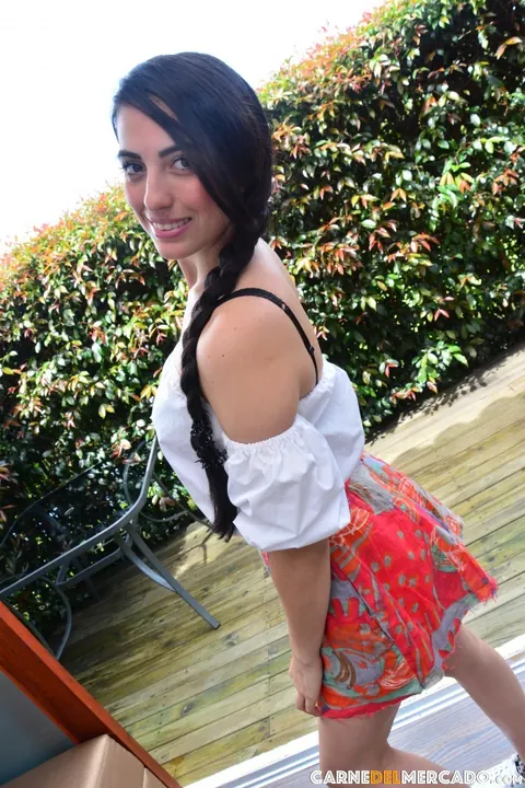Karol Higuita: Colombian Brunette Sucks and Rides a Black Cock Outdoors – photo 15 of 21
