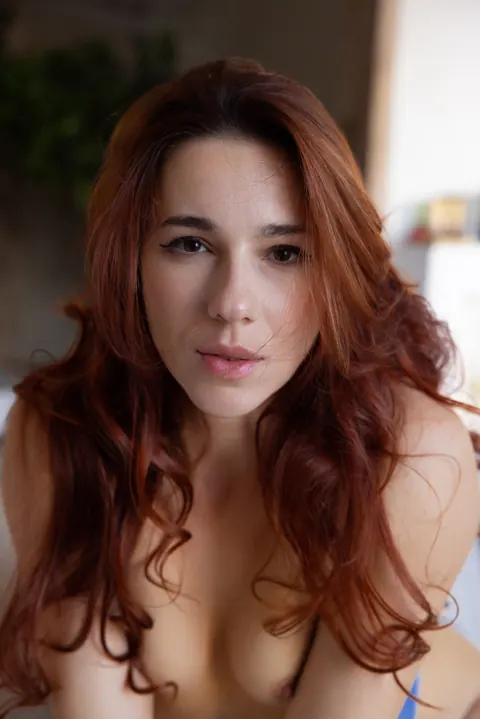 Oxi Bendini: Redhead Strips Out of Her Lingerie and Fingers Herself – photo 11 of 21