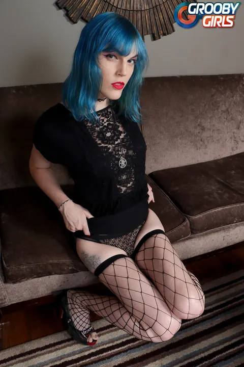 Trans Woman Strips Nude and Poses to Show Cock and Ass – photo 5 of 16