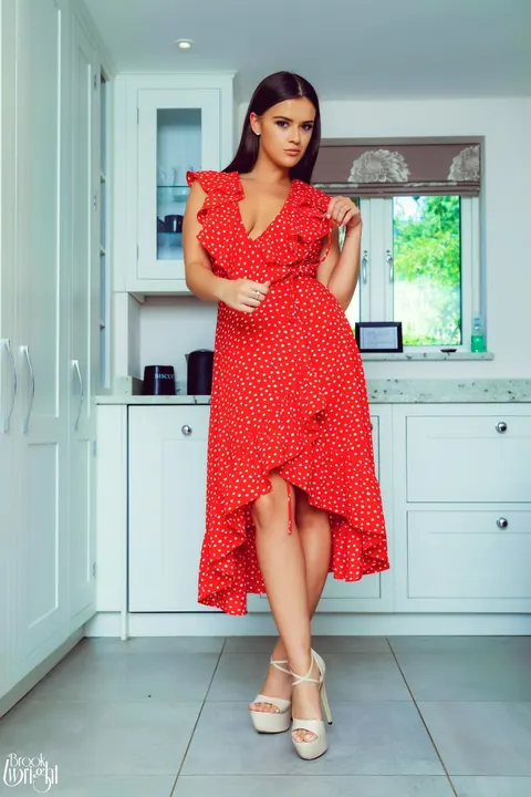 Brook Wright: British Brunette Strips Out of Her Dress in the Kitchen – photo 7 of 12